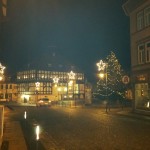 Blick zum Vorweihnachtlichen Marktplat